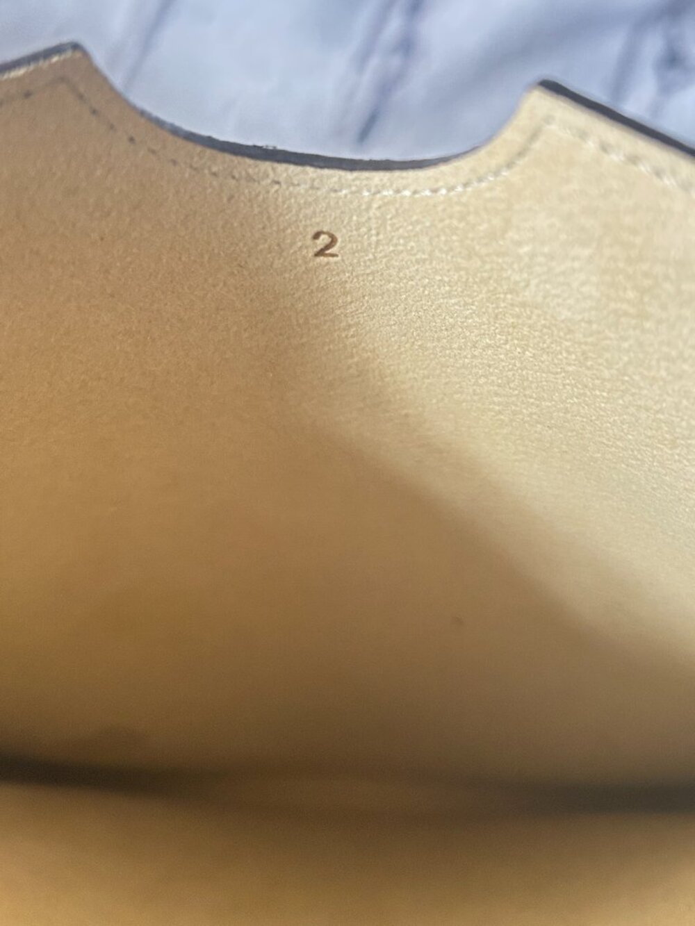 Louis Vuitton Monogram Canvas iPad Hard Case with Dust Bag - Picture 9 of 16